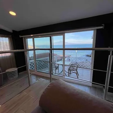 Vista Mare Agnone Bagni